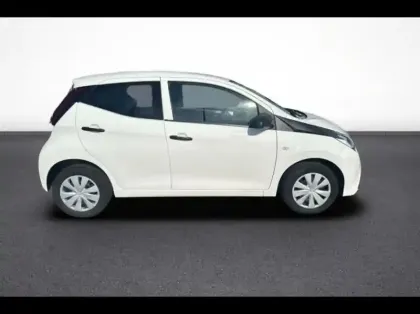 Photo 6 Toyota Aygo  1.0 VVT-i 72ch x-pro 5P MY19