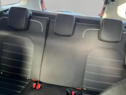 Photo 12 Dacia Duster  1.3 TCe 150ch FAP Prestige 4x2 EDC