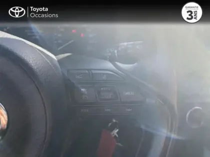Photo 12 Toyota Yaris  70 VVT-i France 5p