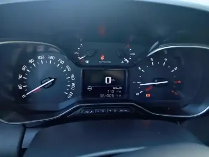 Photo 11 Citroën C3 Aircross  PureTech 82ch Feel