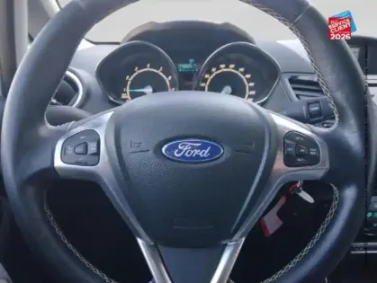 Photo 12 Ford Fiesta Gén. IV Ph2 Titanium 5