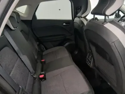 Photo 13 Renault Captur  1.6 E-Tech hybride 145ch Techno