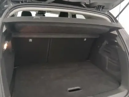 Photo 14 Renault Captur  1.6 E-Tech hybride 145ch Techno