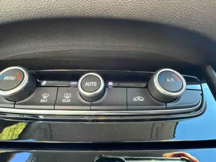 Photo 29 Opel Grandland X  Hybrid 225ch Elite 10cv