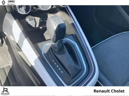 Photo 5 Renault Clio  1.6 E-Tech hybride 145ch Techno