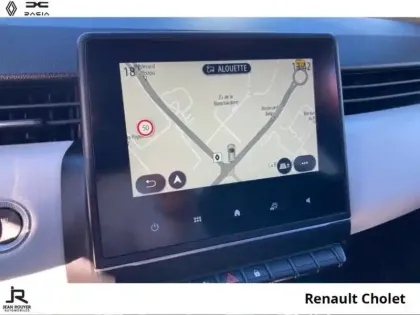 Photo 14 Renault Clio  1.6 E-Tech hybride 145ch Techno