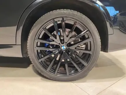 Photo 8 BMW X5  xDrive45e 394ch M Sport 17cv