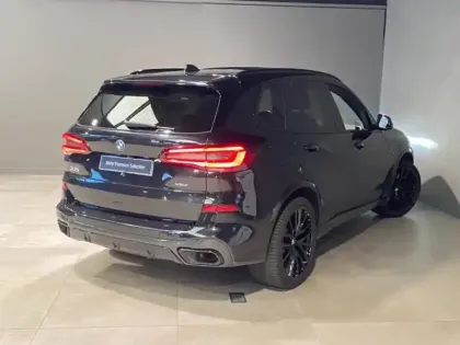 Photo 6 BMW X5  xDrive45e 394ch M Sport 17cv