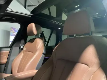 Photo 12 BMW X5  xDrive45e 394ch M Sport 17cv