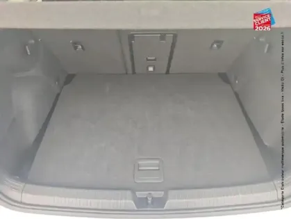 Photo 28 Volkswagen Golf  1.5 eTSI EVO2 116ch Life Plus DSG7 Siege chauf