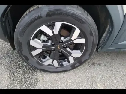 Photo 12 Dacia Duster  1.6 hybrid 140ch Extreme