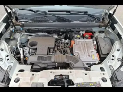 Photo 14 Dacia Duster  1.6 hybrid 140ch Extreme