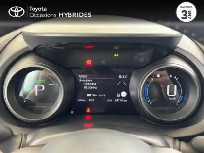 Photo 13 Toyota Yaris  Cross 116h Dynamic Business AWD-i + Programme Beyond Zero Academy MY22