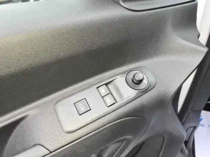 Photo 9 Peugeot Partner  M 650kg BlueHDi 100ch S&S