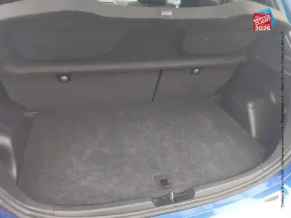 Photo 13 Toyota Yaris  100h Chic 5p