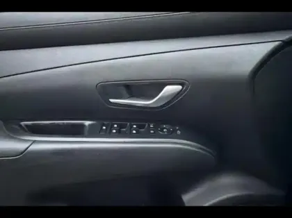 Photo 14 Hyundai Tucson Gén. IV Ph2 Intuitive 5