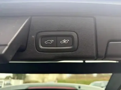 Photo 14 Volvo Xc60  B4 AdBlue 197ch Momentum Business Geartronic