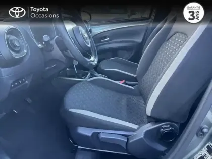 Photo 10 Toyota Aygo  X 1.0 VVT-i 72ch Design S-CVT