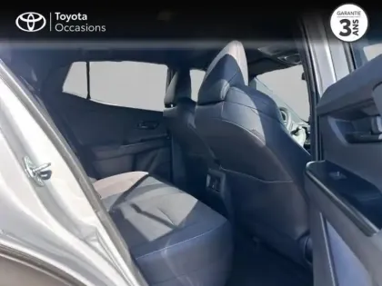 Photo 6 Toyota C-HR + 224ch 77kWh Design Grande Autonomie