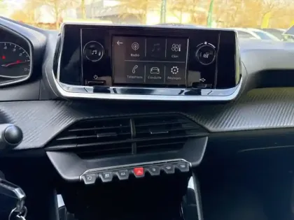 Photo 14 Peugeot 208  1.2 PureTech 75ch S&S Like