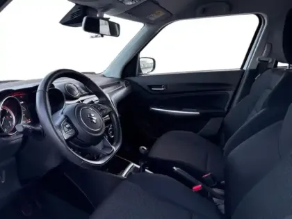 Photo 6 Suzuki Swift  1.2 Dualjet Hybrid 83ch Pack