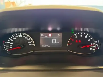 Photo 13 Peugeot 208  1.2 PureTech 100ch S&S Allure EAT8