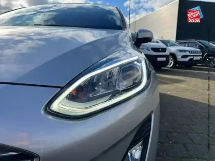 Photo 12 Ford Fiesta  1.0 EcoBoost 100ch Stop&Start Titanium 5p Euro6.2