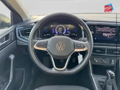 Photo 26 Volkswagen Polo  1.0 TSI 95ch Life DSG7 Camera Carplay