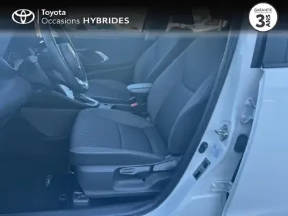 Photo 10 Toyota Yaris  116h Dynamic Business 5p + Programme Beyond Zero Academy MY22