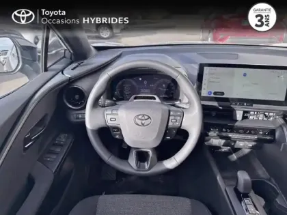 Photo 8 Toyota C-HR  2.0 Hybride Rechargeable 225ch Graphic MY26