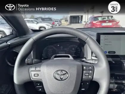 Photo 12 Toyota C-HR  2.0 Hybride Rechargeable 225ch Graphic MY26