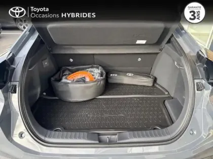 Photo 9 Toyota C-HR  2.0 Hybride Rechargeable 225ch Graphic MY26