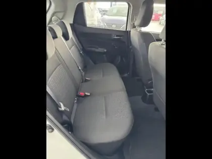 Photo 11 Suzuki Swift Gén. IV Ph2 Avantage 5