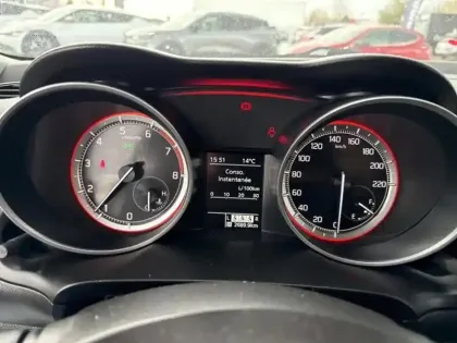 Photo 13 Suzuki Swift Gén. IV Ph2 Avantage 5