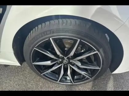 Photo 12 Toyota Corolla  2.0 196ch GR Sport MY23