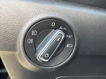 Photo 9 Volkswagen T-roc  Cabriolet 1.5 TSI EVO 150ch R-Line DSG7