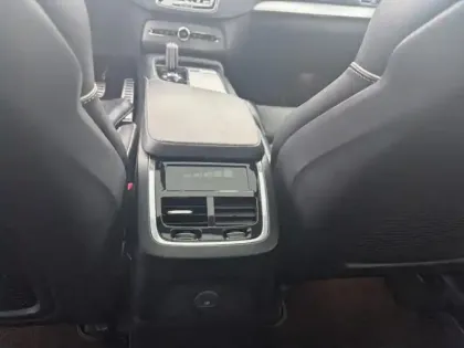 Photo 13 Volvo Xc90  T8 AWD 303 + 87ch R-Design Geartronic