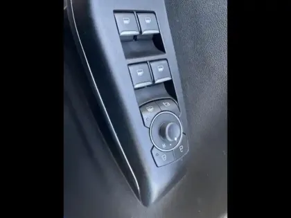 Photo 14 Ford Puma  1.0 Flexifuel 125 ch S&S mHEV ST-Line