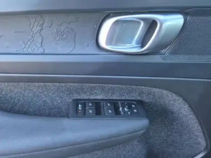 Photo 14 Volvo C40  Recharge 231ch Start