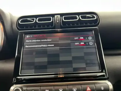 Photo 30 Citroën C3 Aircross  PureTech 110 S&S BVM6