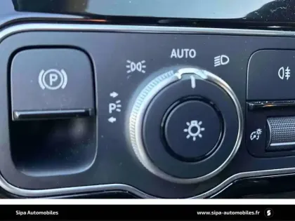 Photo 27 Mercedes Classe A  180 d 8G-DCT