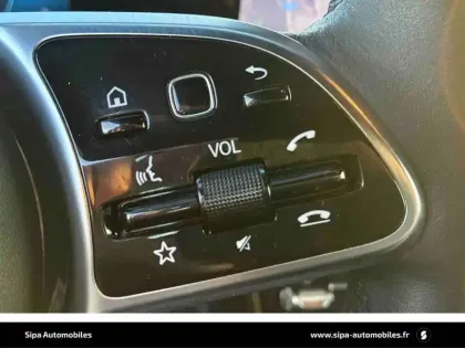 Photo 30 Mercedes Classe A  180 d 8G-DCT