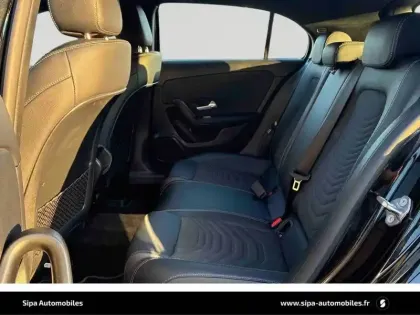 Photo 14 Mercedes Classe A  180 d 8G-DCT