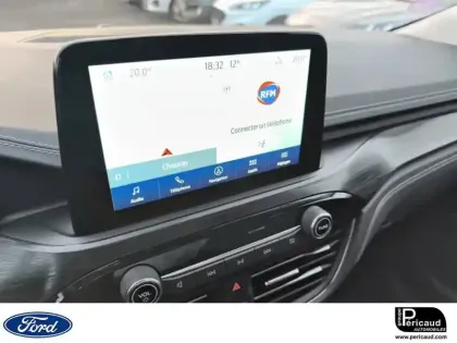 Photo 17 Ford Kuga  2.5 Duratec 190 ch FlexiFuel FHEV E85 Powershift