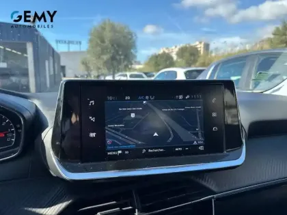 Photo 13 Peugeot 2008  BlueHDi 110 S&S BVM6