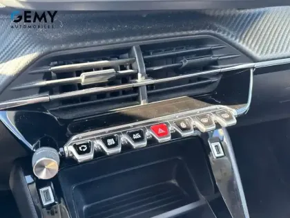 Photo 38 Peugeot 2008 Gén. II Ph1 NG Active Pack 5