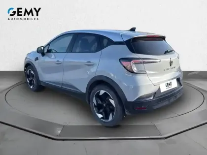 Photo 6 Renault Captur  E-Tech full hybrid 145 ch