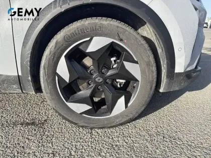 Photo 12 Renault Captur  E-Tech full hybrid 145 ch