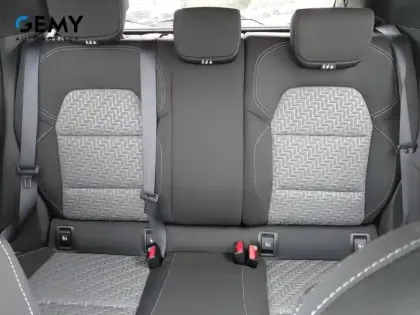 Photo 28 Renault Clio  Blue dCi 100