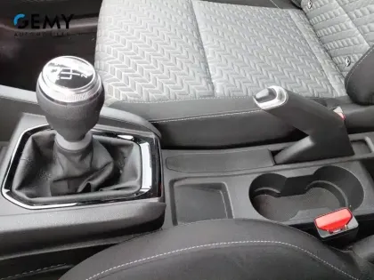 Photo 90 Renault Clio  Blue dCi 100